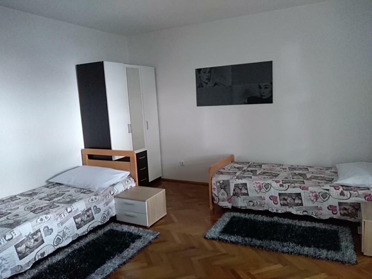 Apartman Lilly Lovran Bagian luar foto