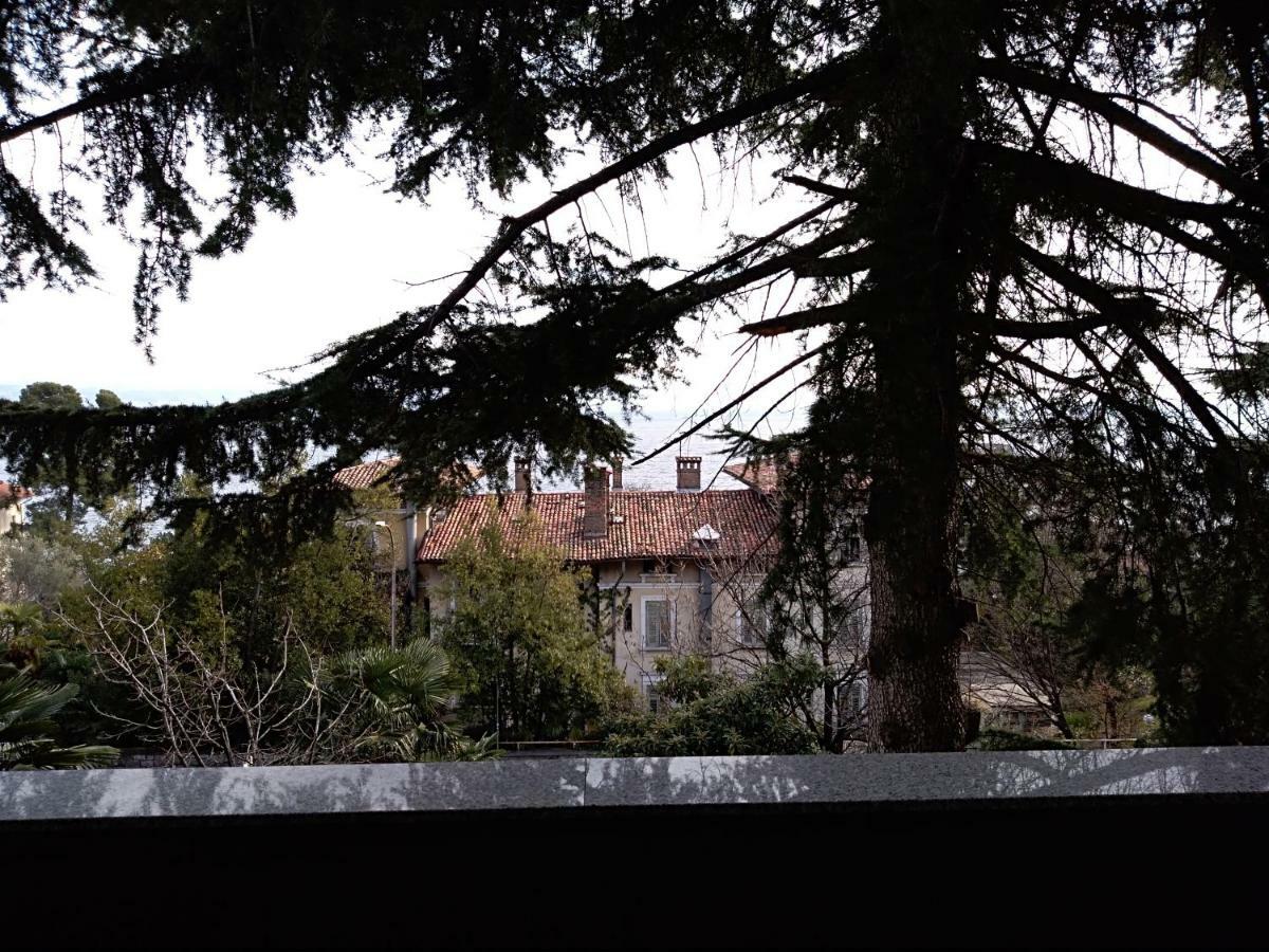 Apartman Lilly Lovran Bagian luar foto